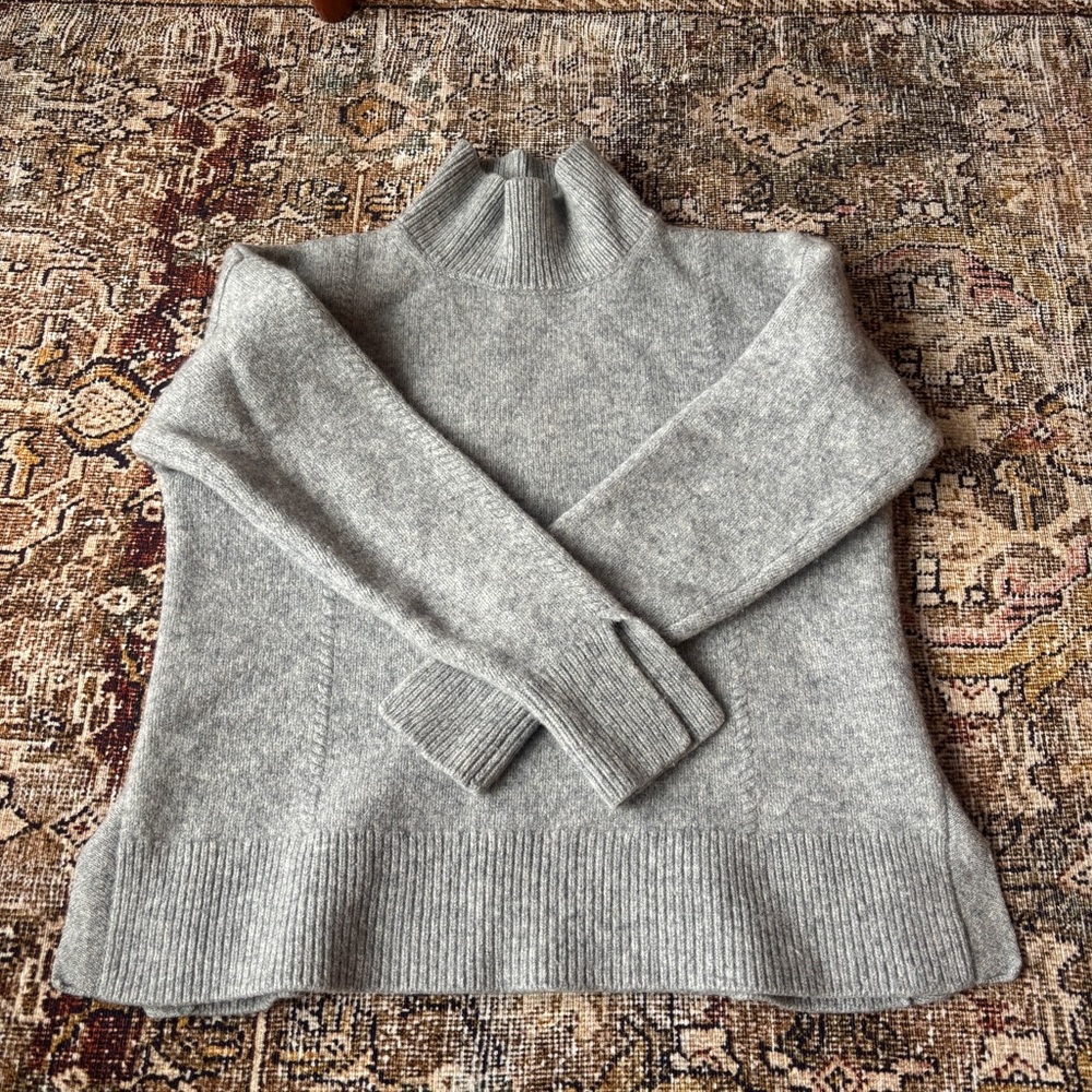 GANT Gray Cashmere Blend Turtleneck Sweater Women’s Small Cozy Knit - Picture 2 of 10